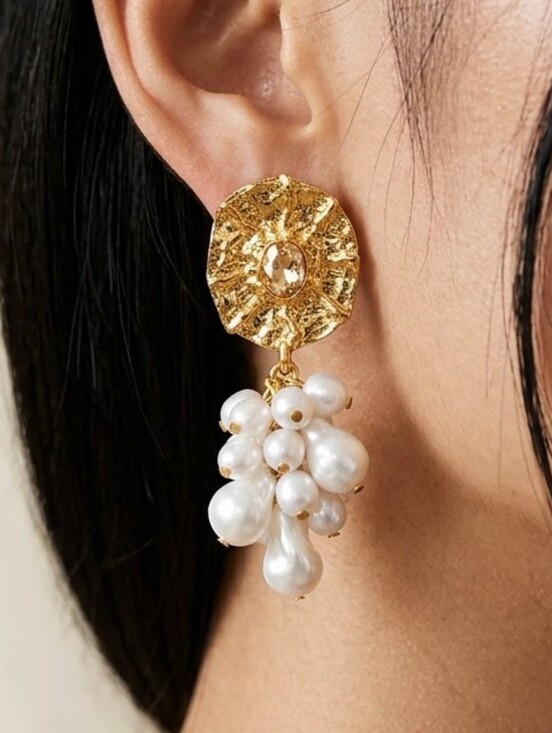 Anthropologie Jewelry - Elegant Pearl Cluster Drop Earrings